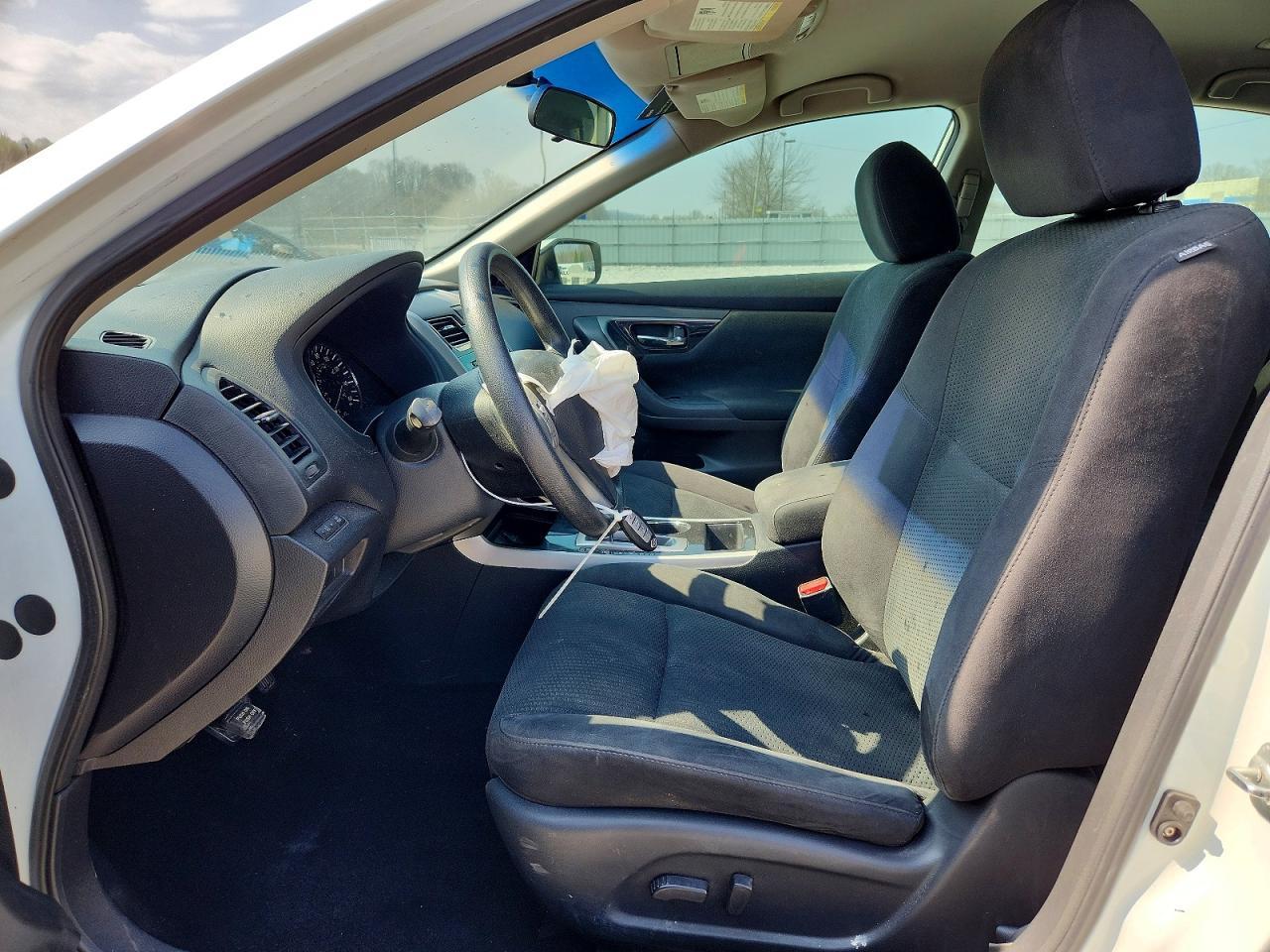 2014 Nissan Altima 2.5 S - Фото 7