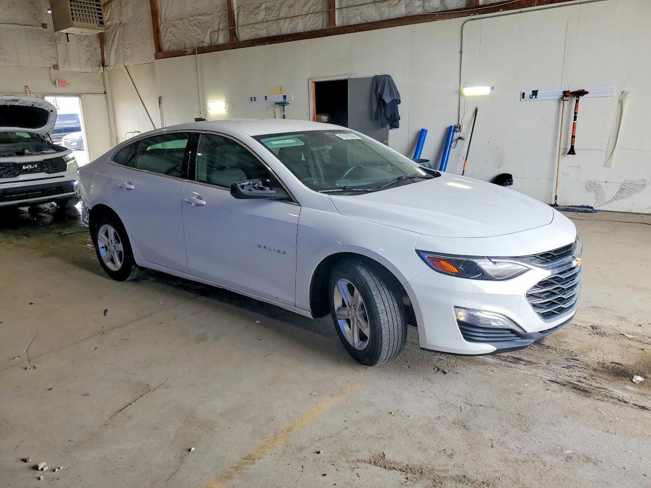 2023 Chevrolet Malibu Ls - Image 4