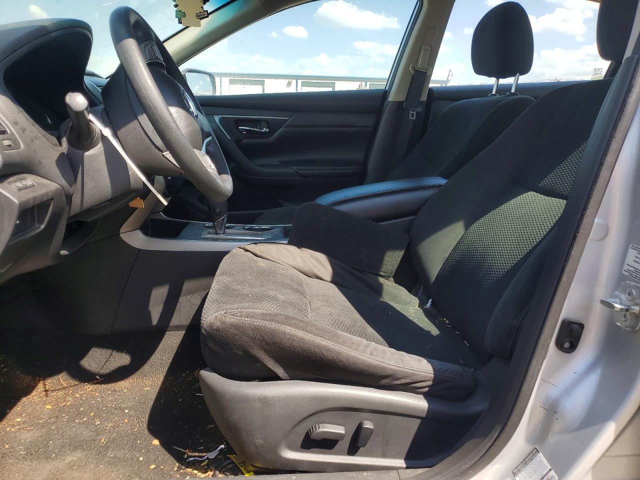 2015 Nissan Altima 2.5 S - Фото 7