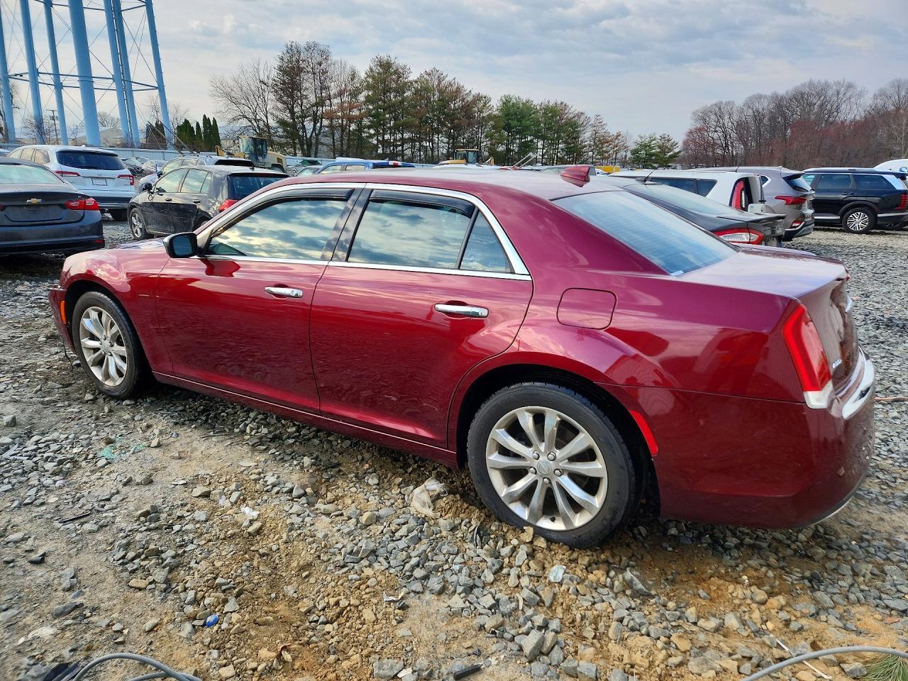 2016 Chrysler 300C - Image 2