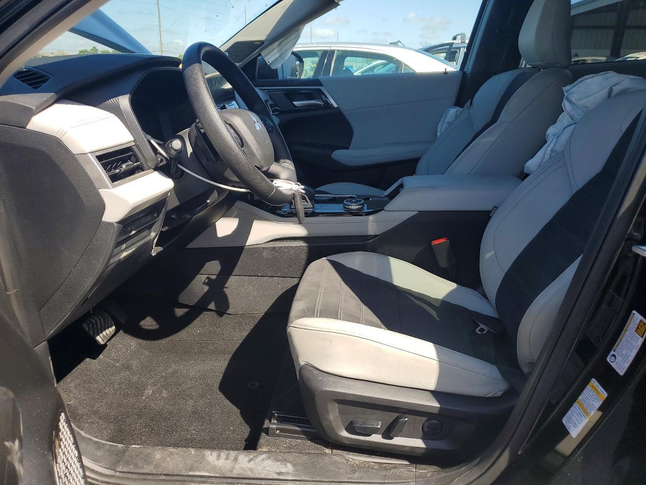 2025 Mitsubishi Outlander Se - Фото 7