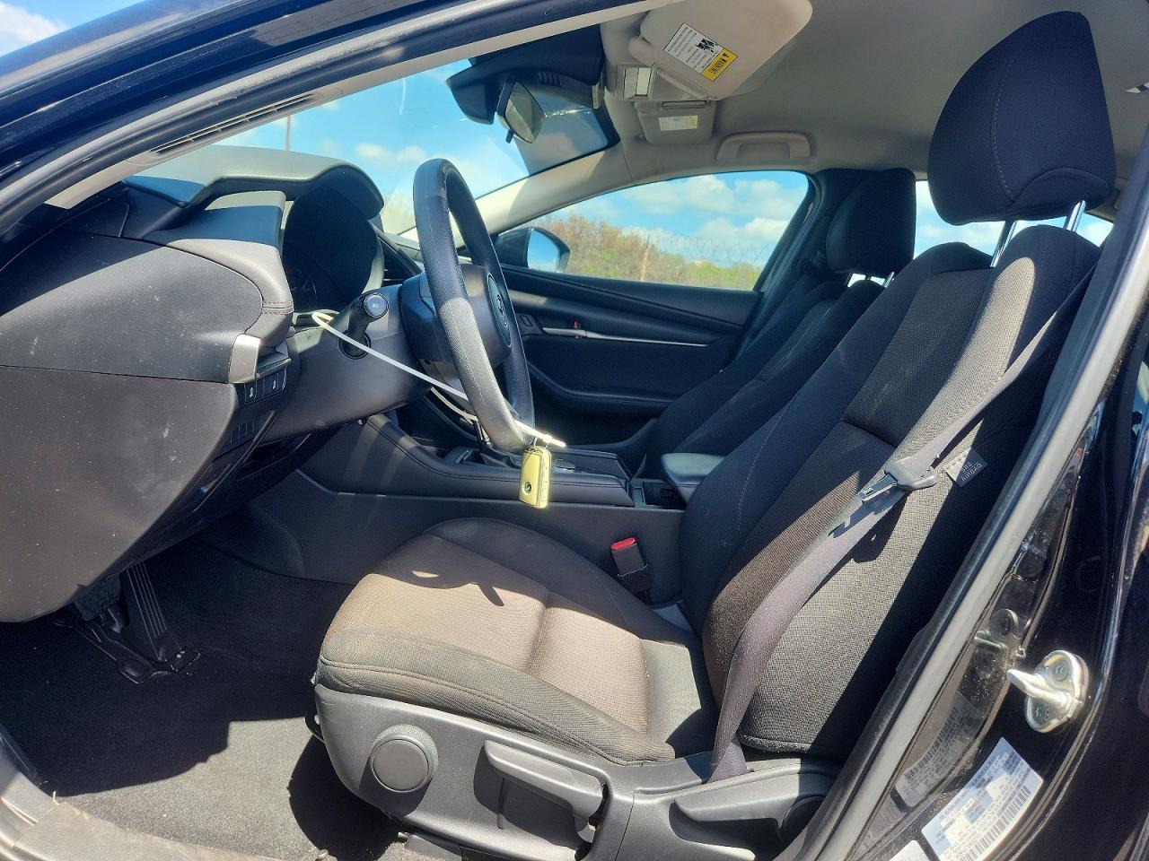 2021 Mazda 3 - Фото 7
