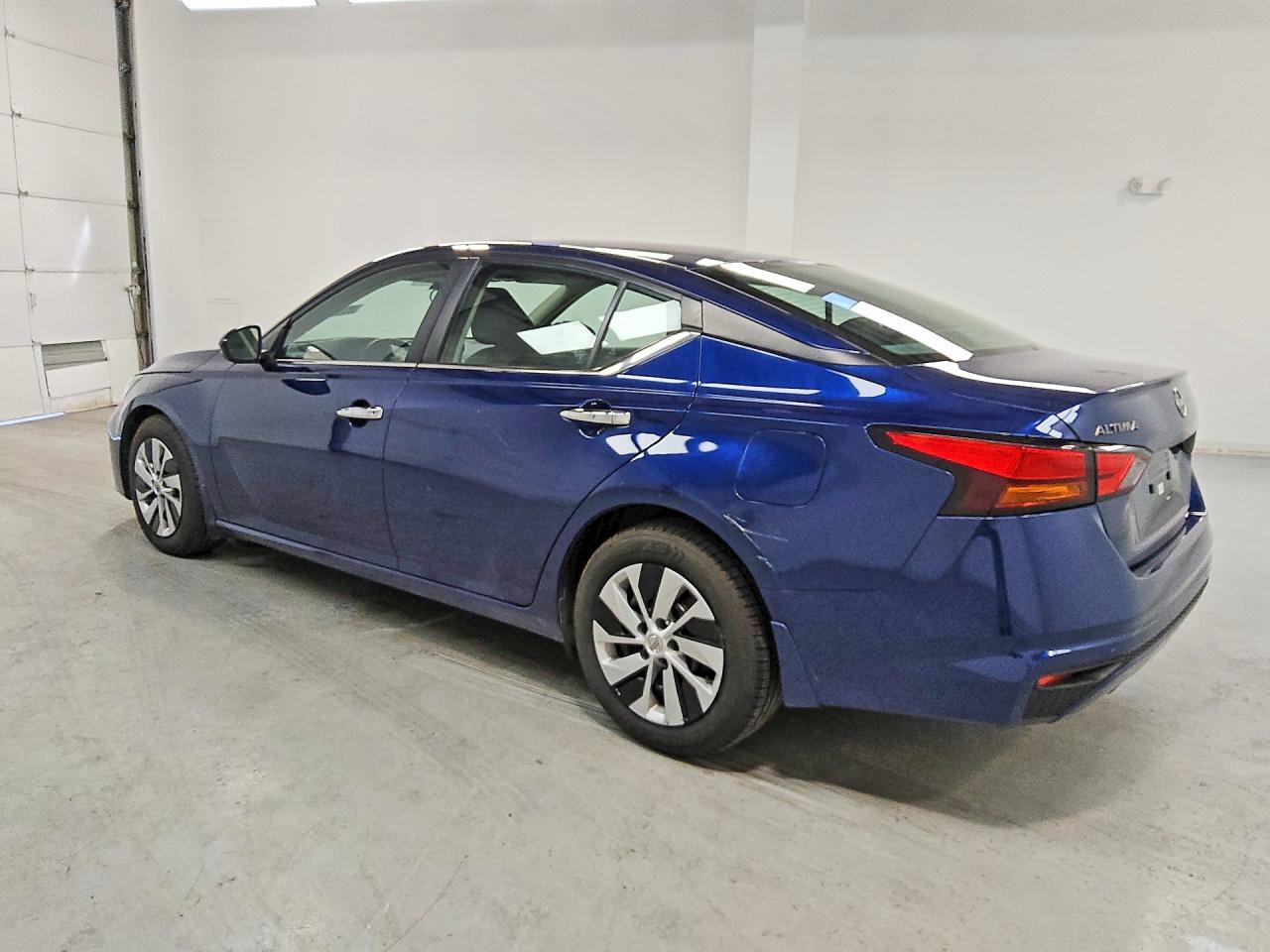 2023 Nissan Altima 2.5 S - Image 2