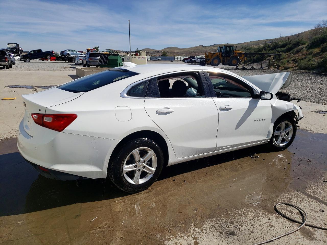 2024 Chevrolet Malibu Lt - Фото 3