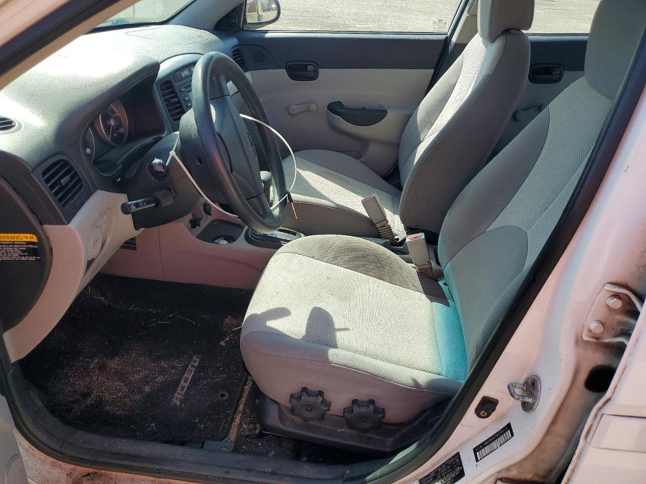 2008 Hyundai Accent Gls - Фото 7