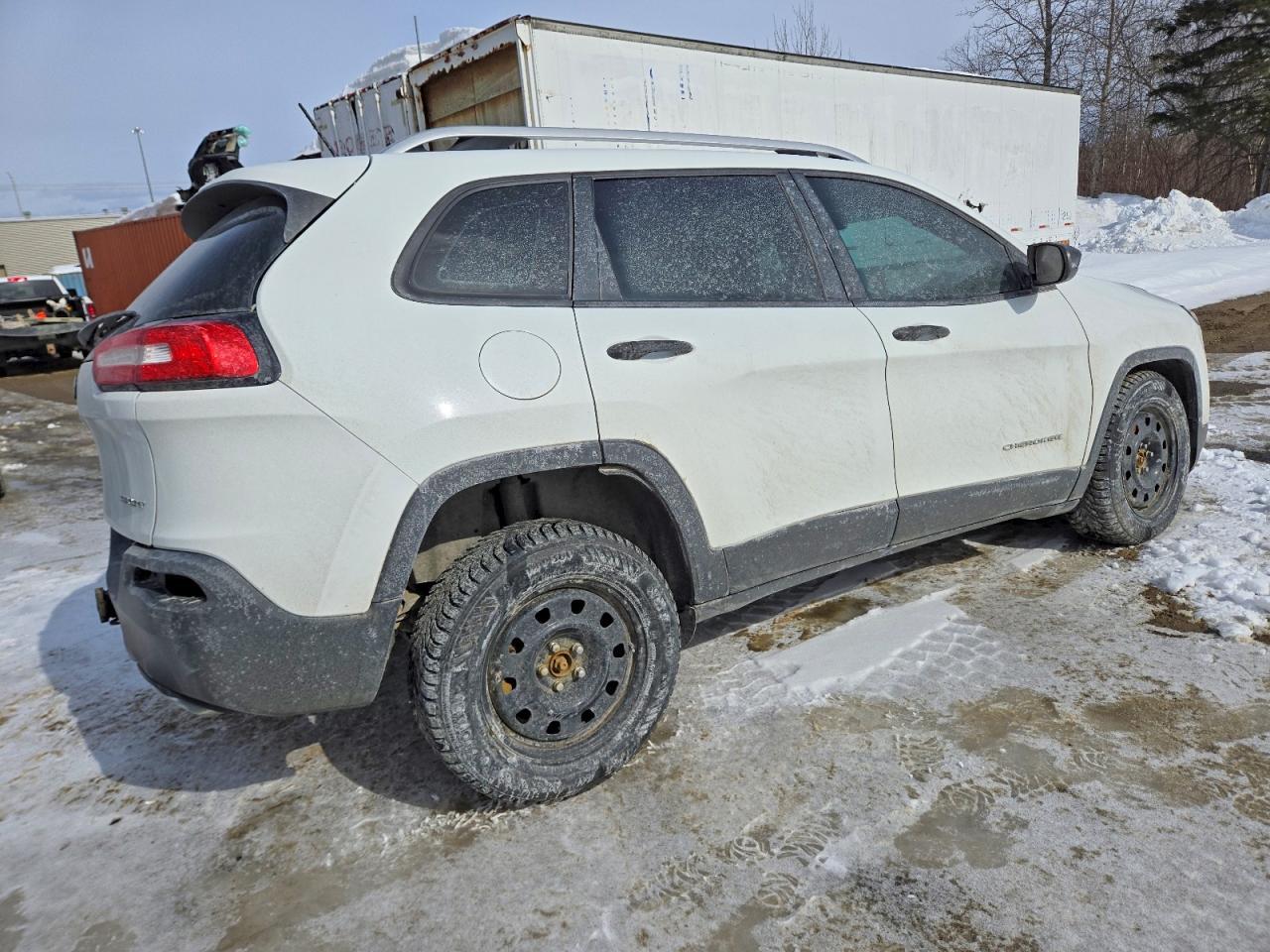2016 Jeep Cherokee Sport - Фото 3