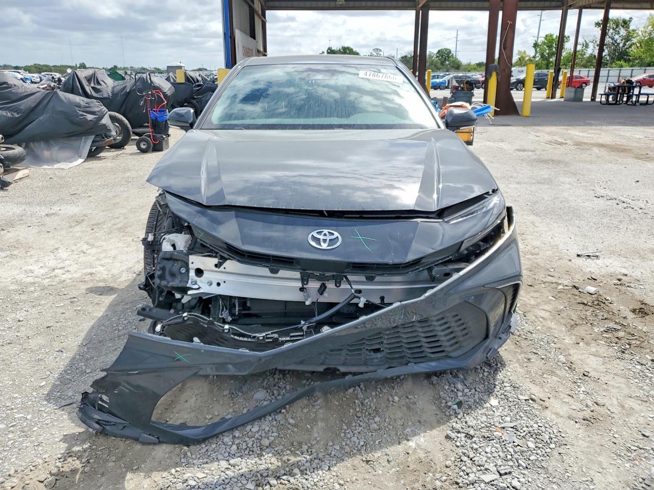 2025 Toyota Camry Se - Фото 5