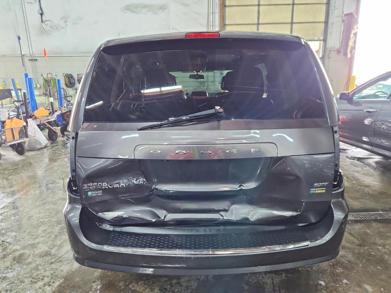 2017 Dodge Grand Caravan Sxt - Image 6