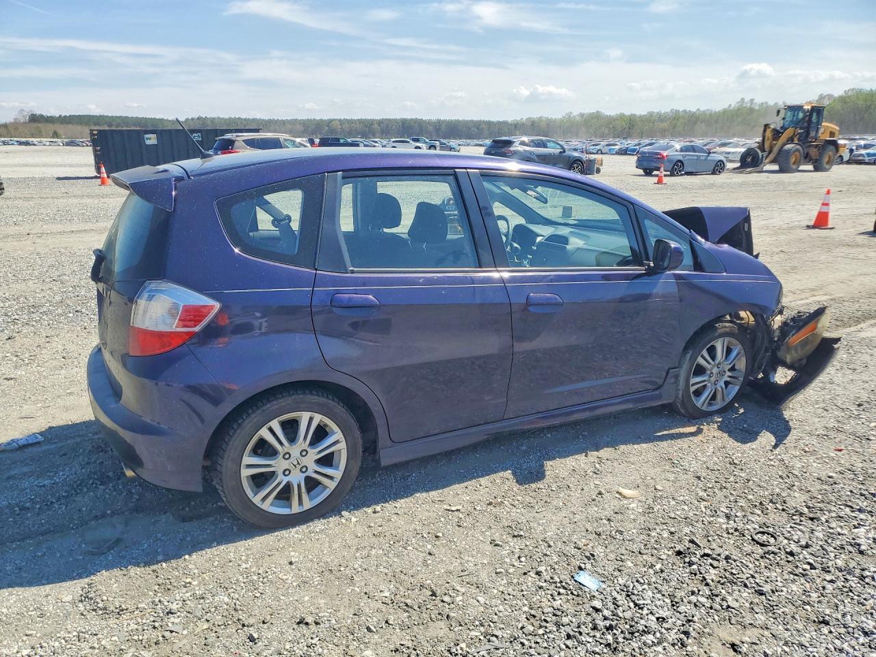 2010 Honda Fit Sport - Фото 3