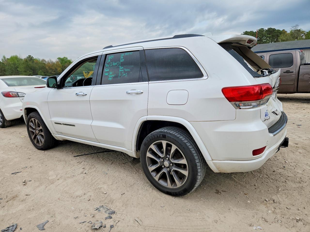 2017 Jeep Grand Cherokee Overland - Фото 2