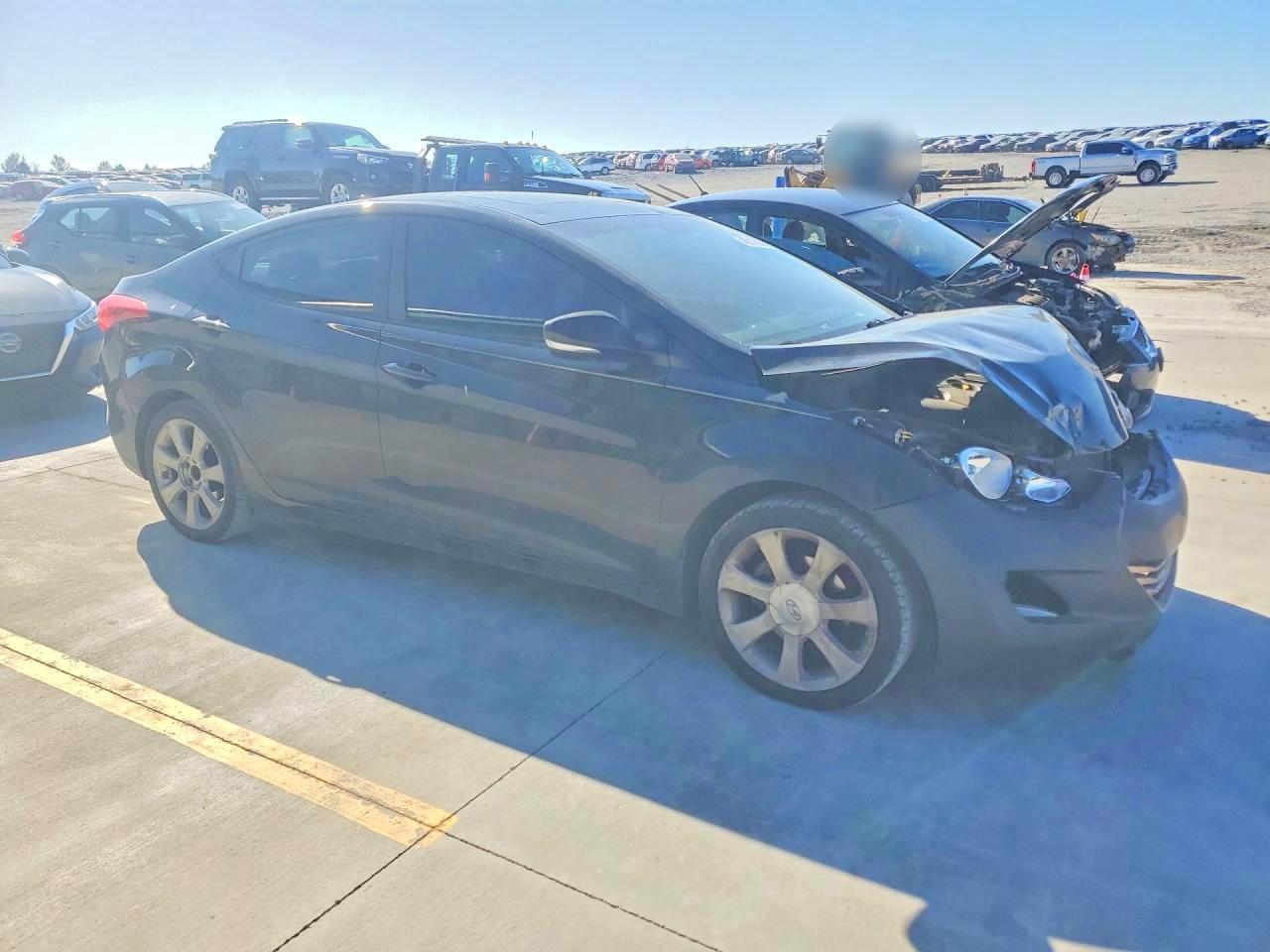 2012 Hyundai Elantra Limited - Фото 4