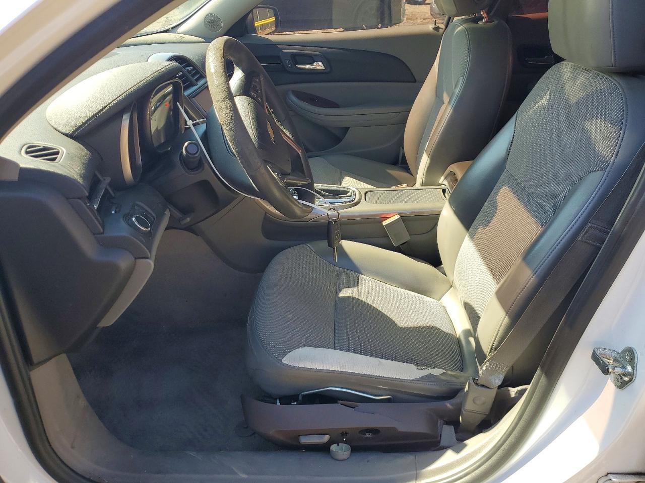 2013 Chevrolet Malibu 1Lt - Image 7