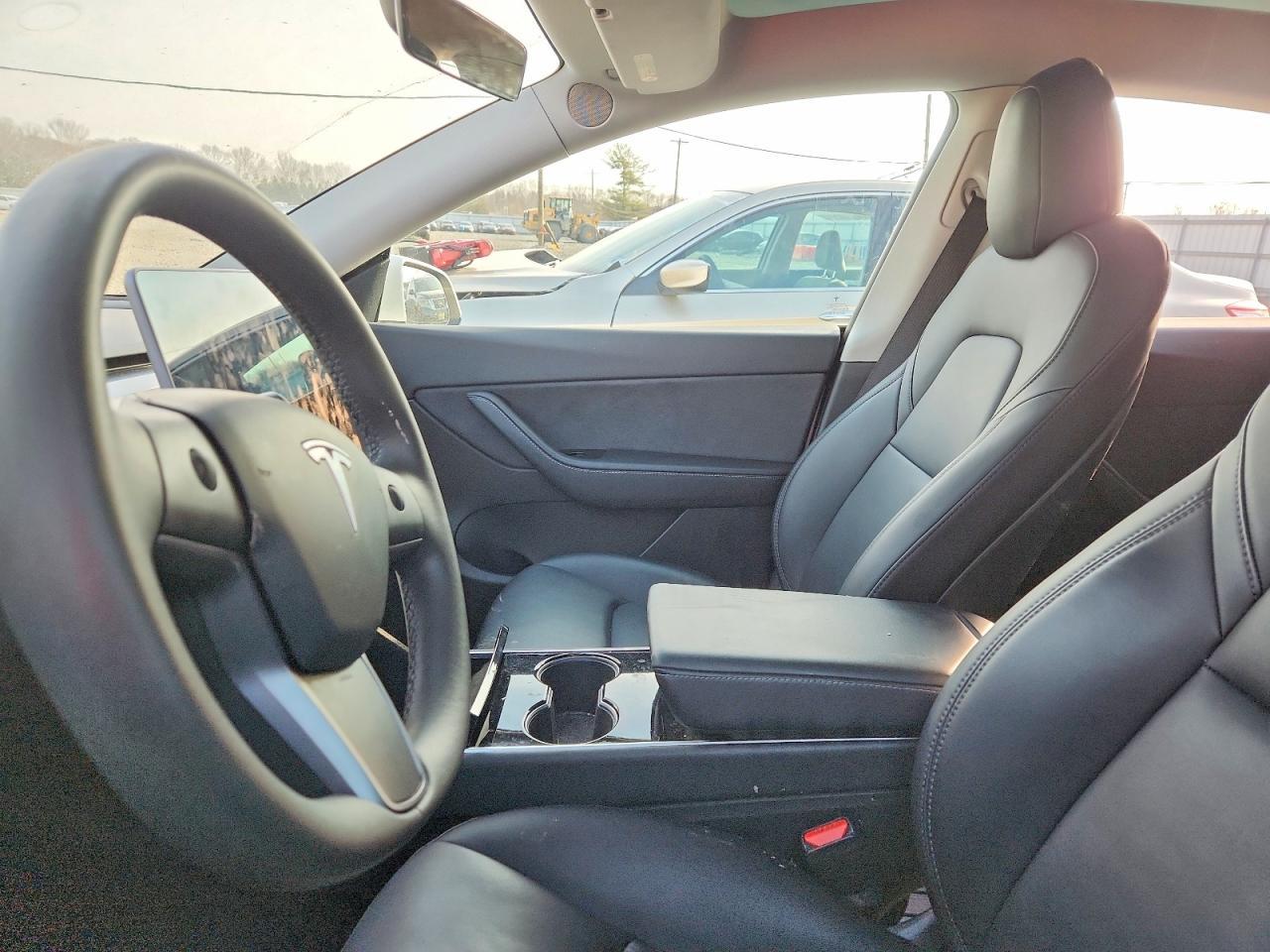 2021 Tesla Model Y - Фото 7