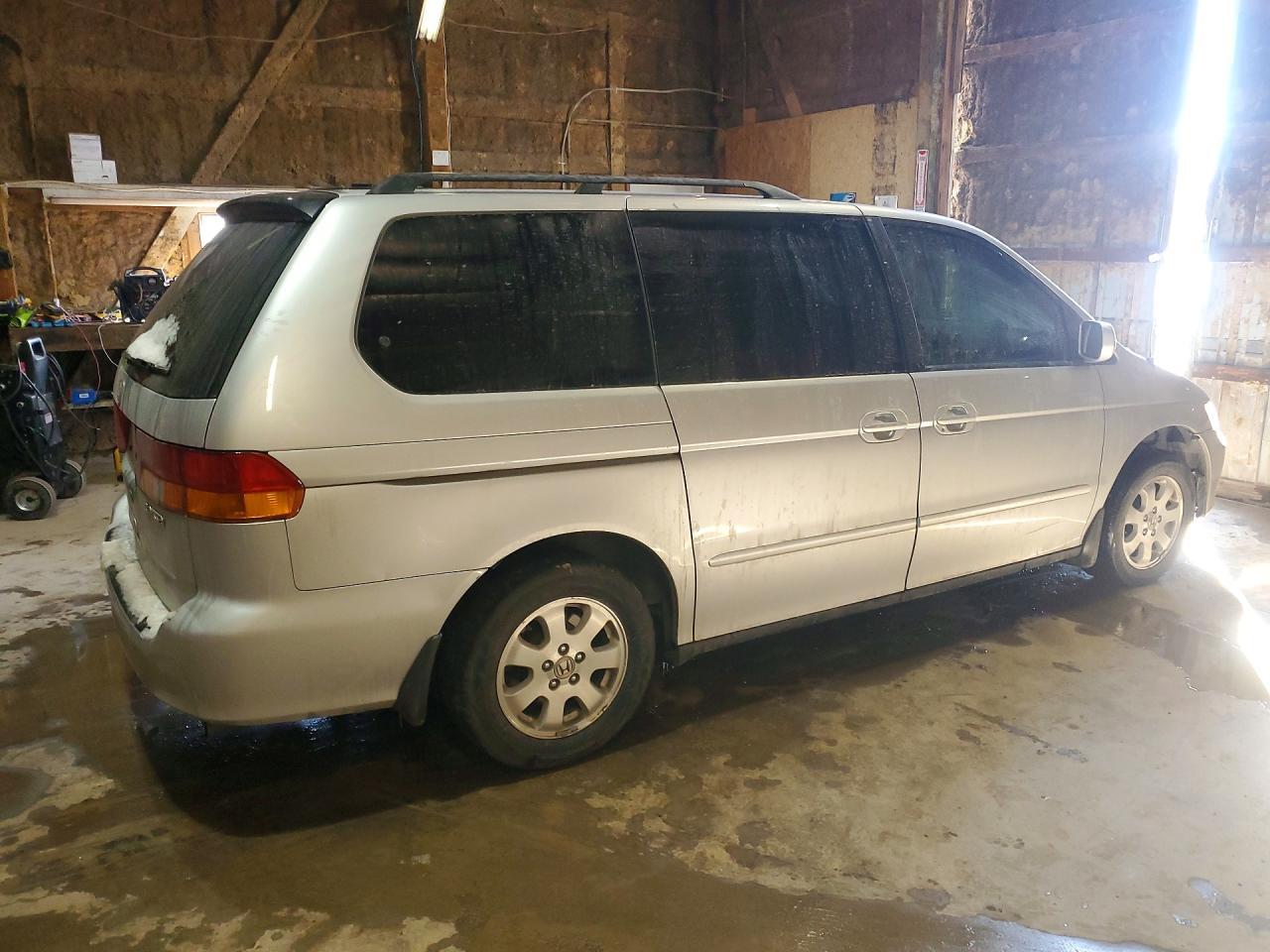 2004 Honda Odyssey Ex - Image 3