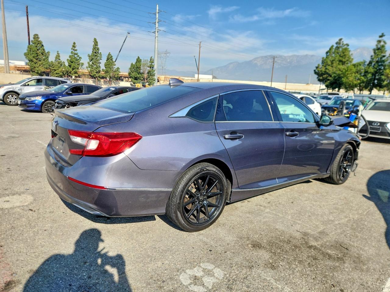 2020 Honda Accord Ex - Фото 3