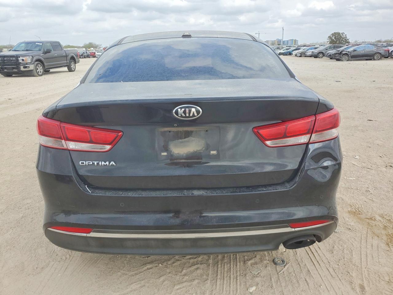 2018 Kia Optima Lx - Image 6