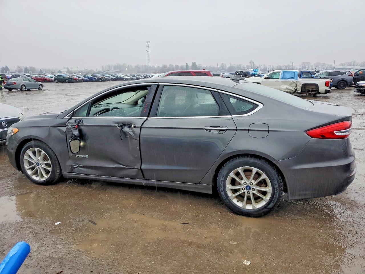 2019 Ford Fusion Sel - Image 2