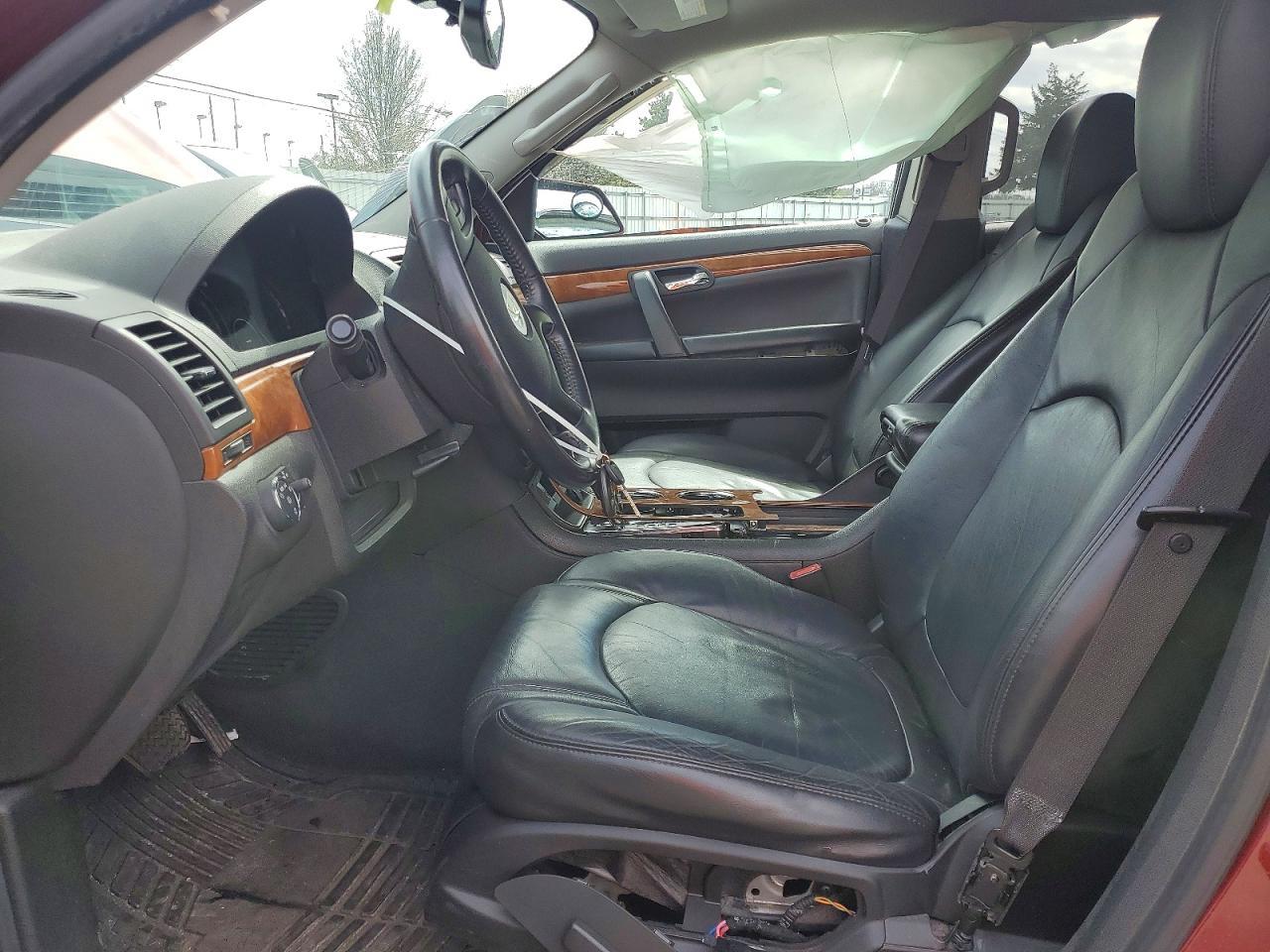 2010 Saturn Outlook Xr - Image 7