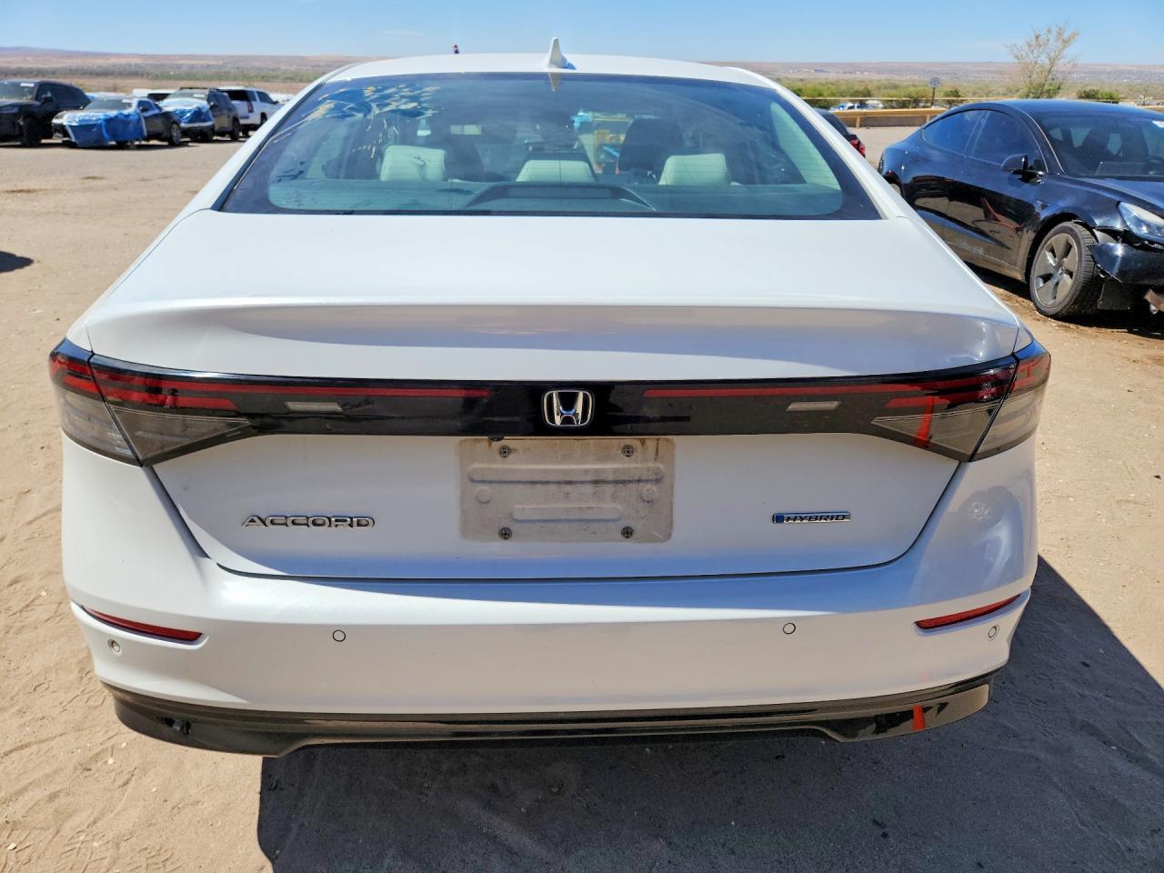 2023 Honda Accord Hybrid Exl - Image 6