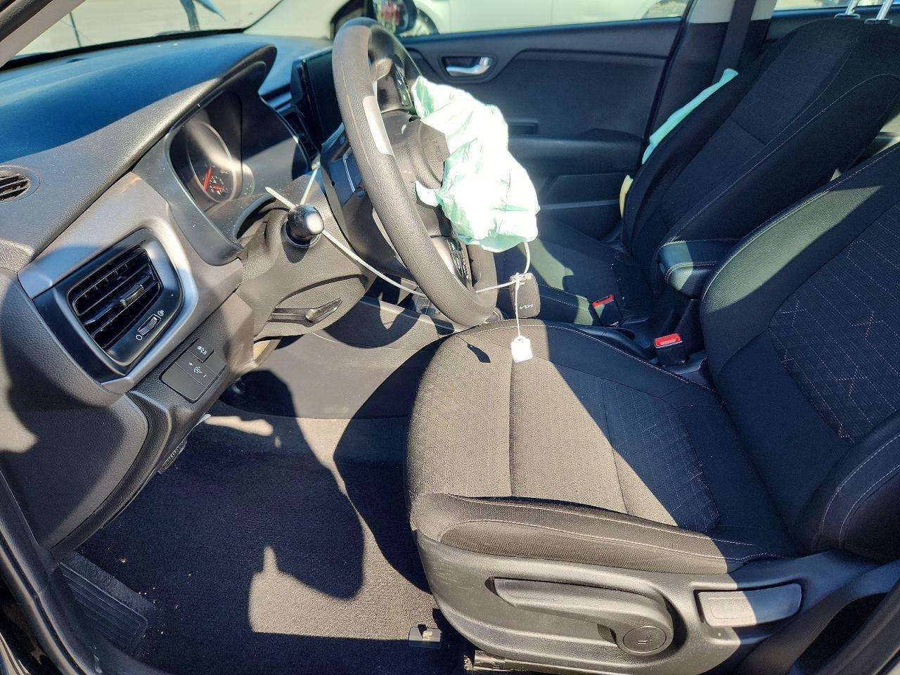 2023 Kia Rio S - Image 7