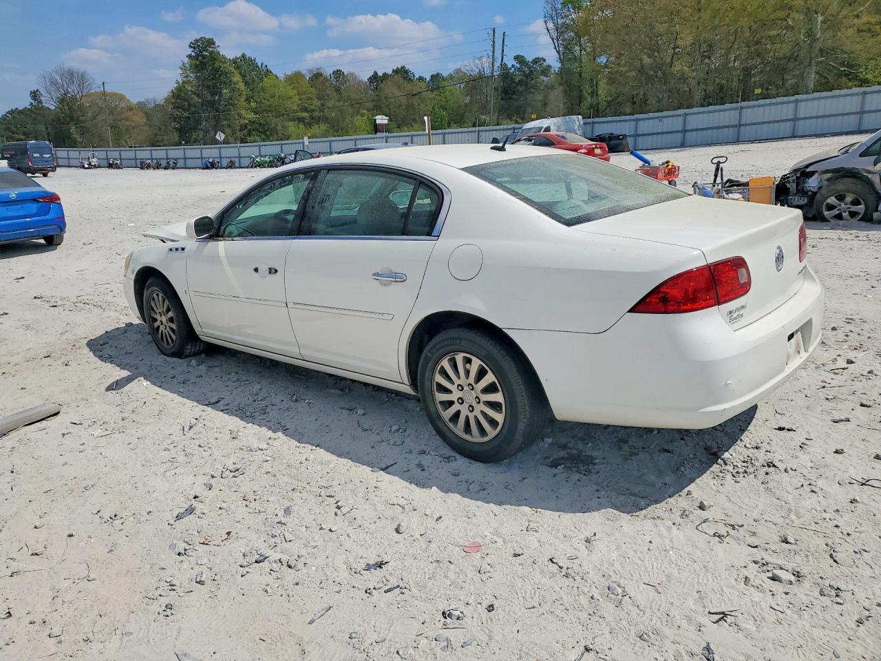 2007 Buick Lucerne Cx - Image 2