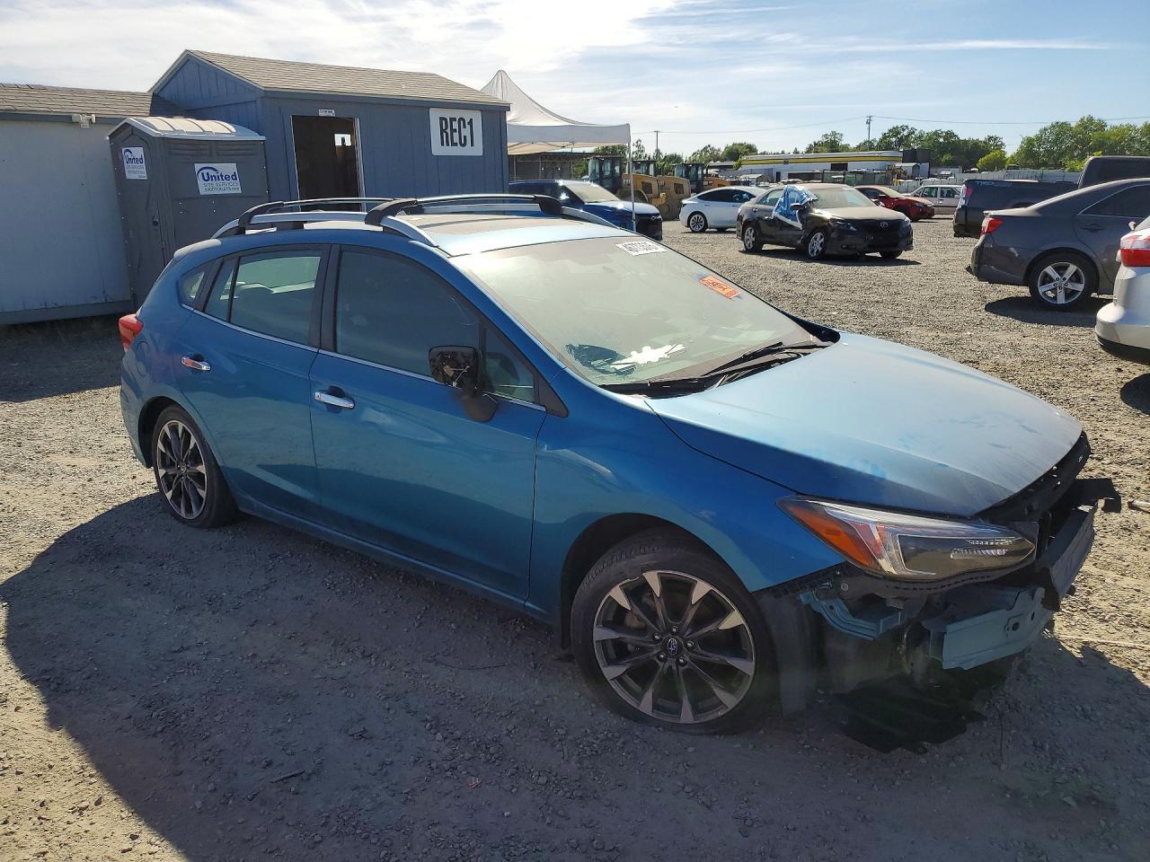 2017 Subaru Impreza Limited - Фото 4