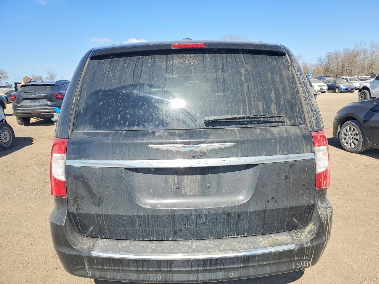 2014 Chrysler Town & Country Touring L - Фото 6