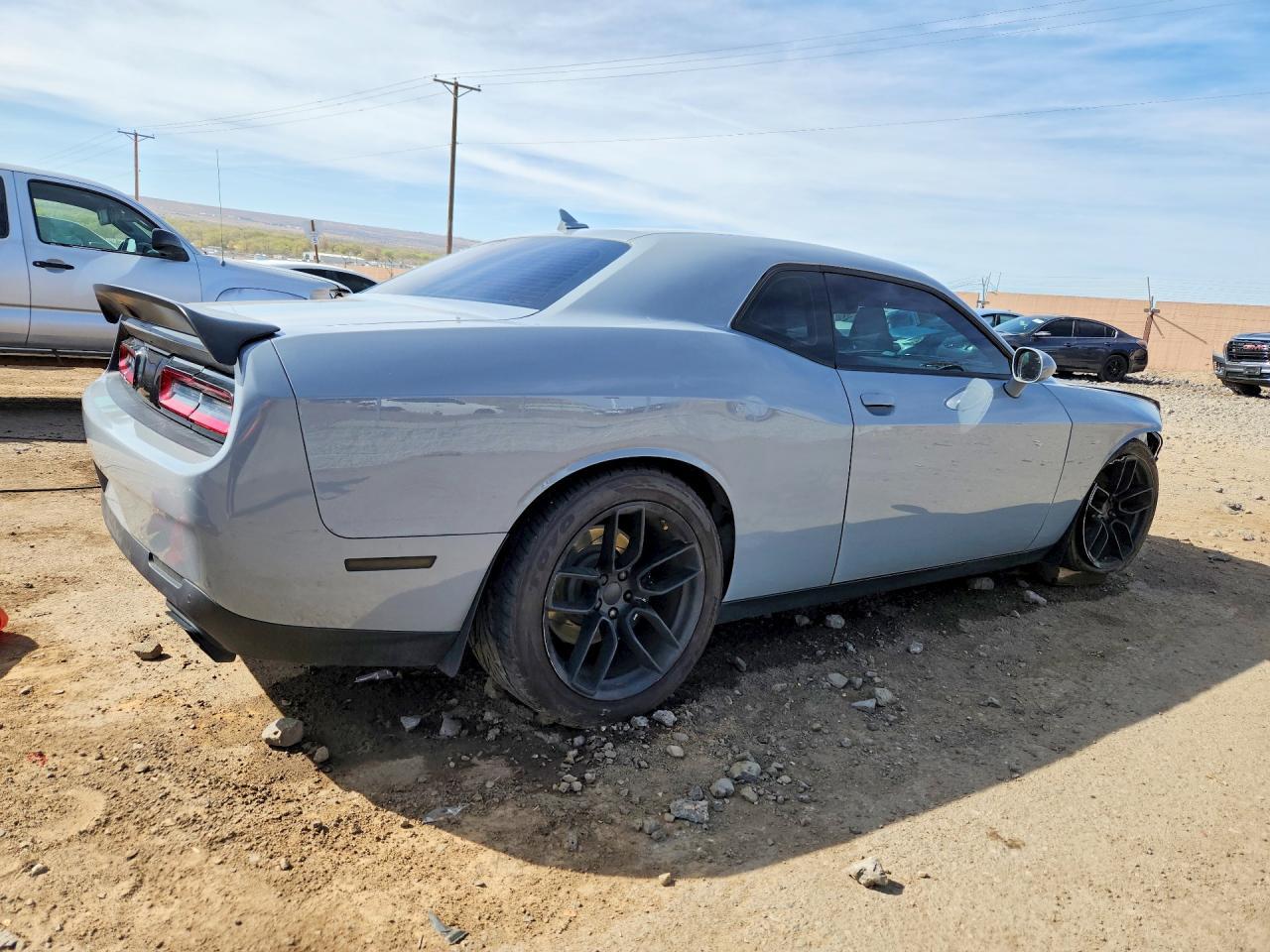2020 Dodge Challenger R - Фото 3