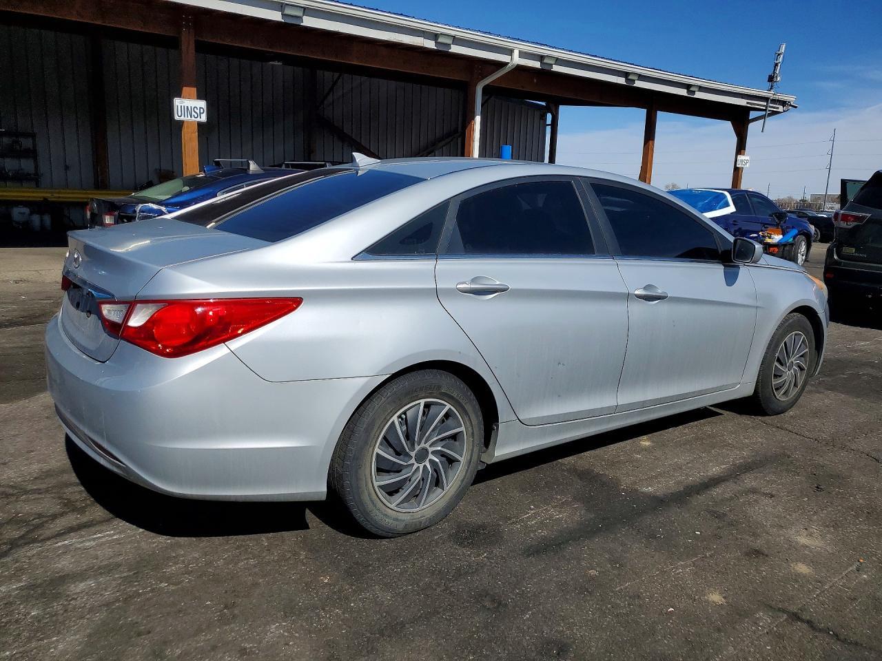 2012 Hyundai Sonata Gls - Фото 3
