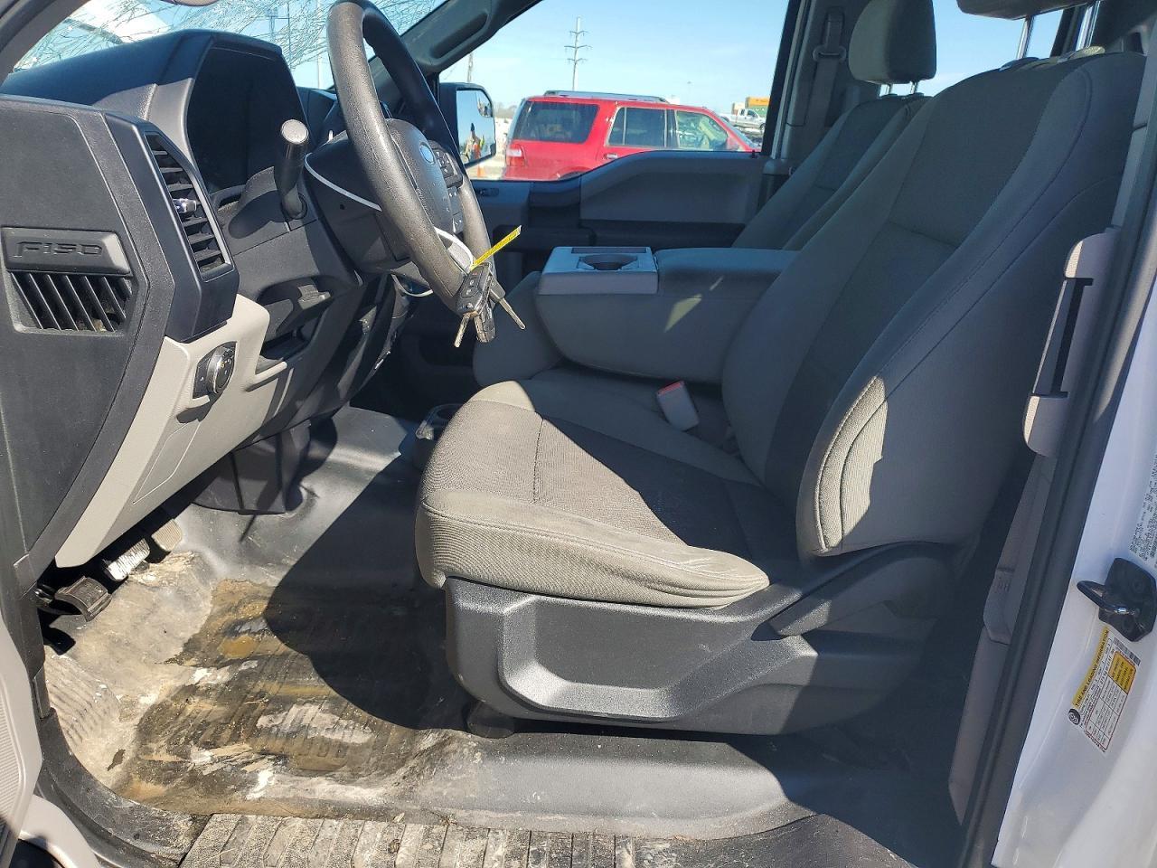 2016 Ford F150 Super Cab - Image 7