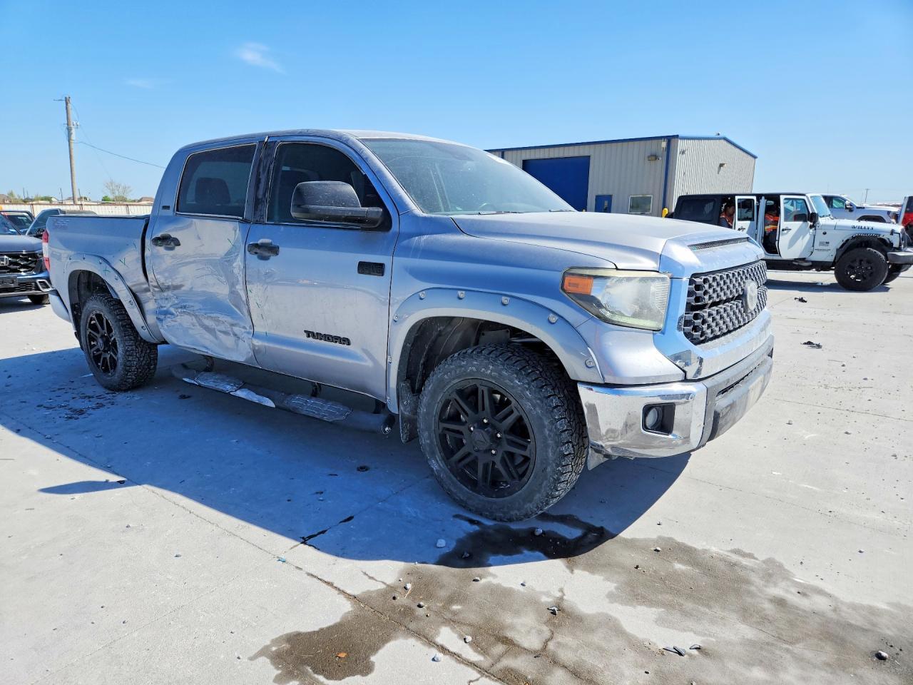 2020 Toyota Tundra Sr5 - Фото 4
