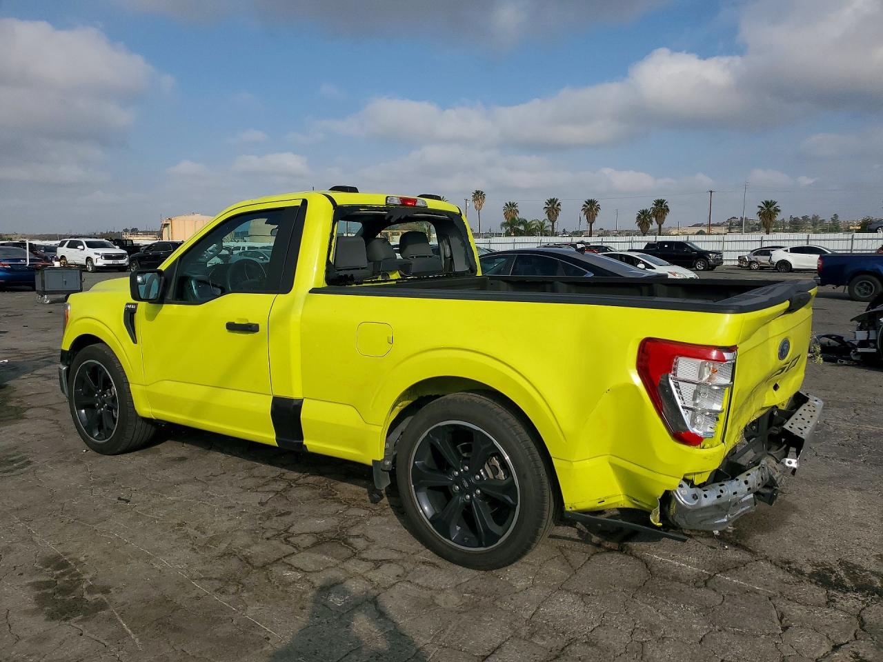 2022 Ford F150 - Фото 2