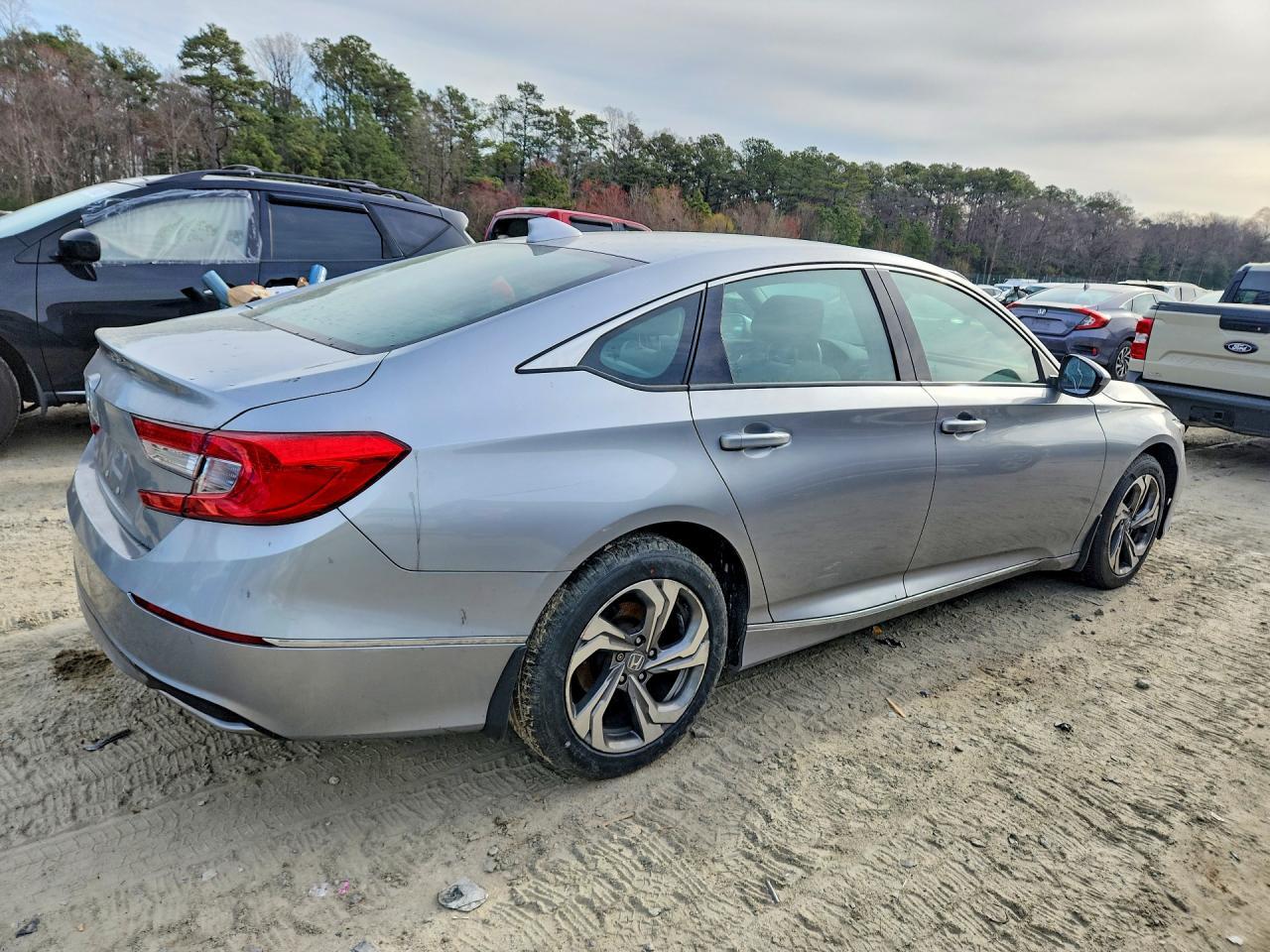 2018 Honda Accord Ex - Фото 3