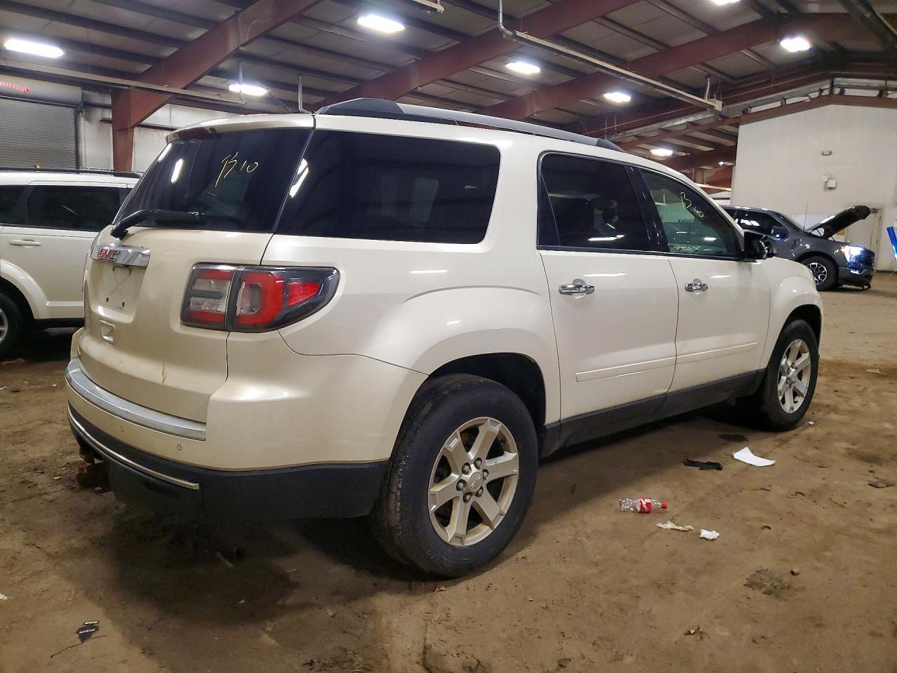 2015 GMC Acadia Sle - Image 3