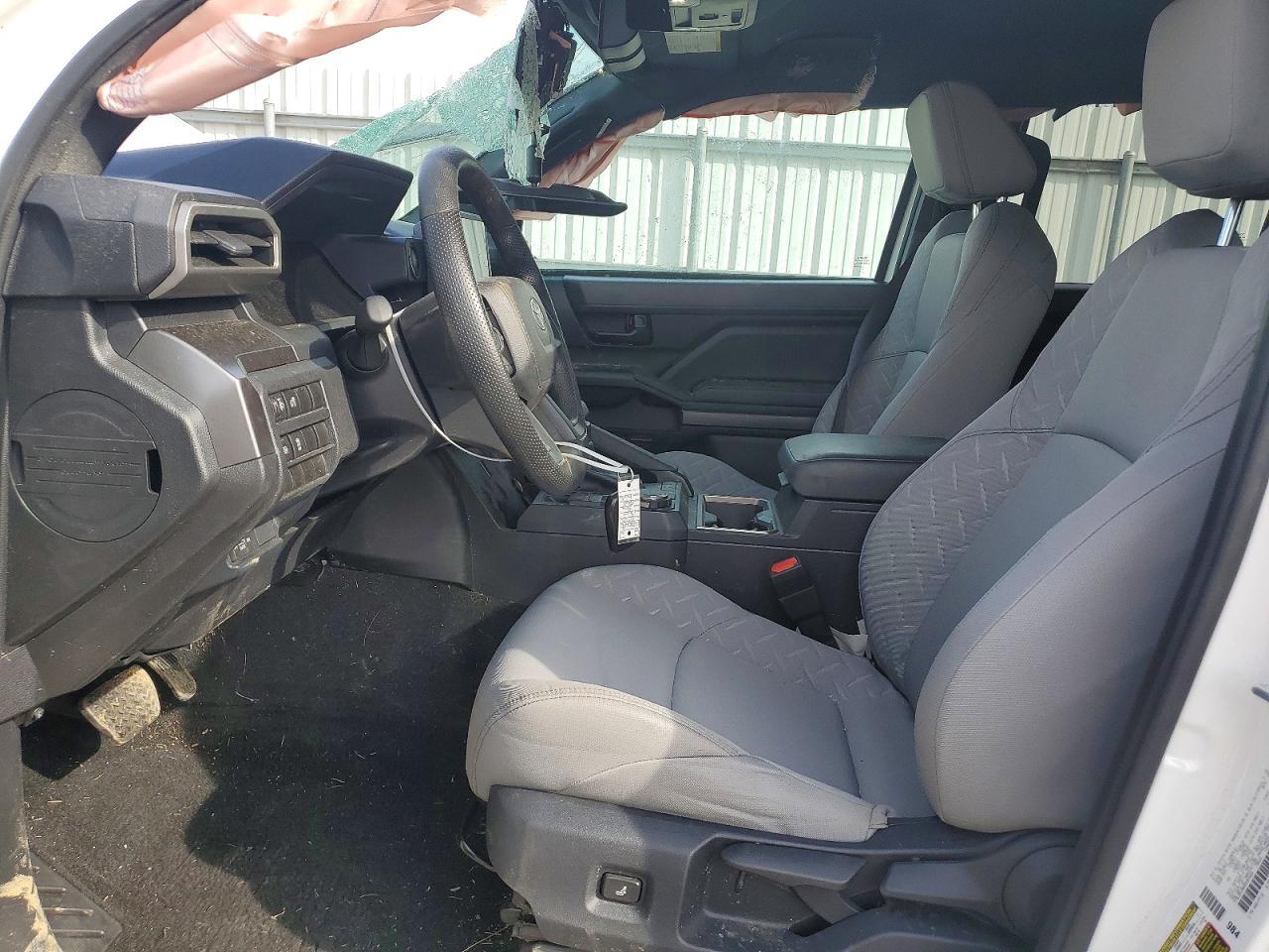 2025 Toyota Tacoma Sr5 - Image 7