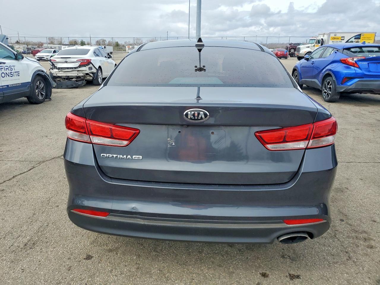 2017 Kia Optima Lx - Фото 6