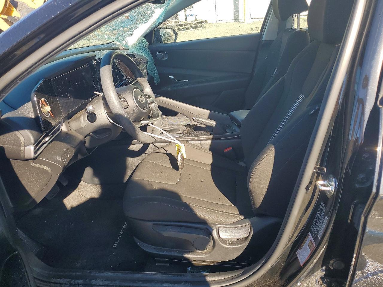 2024 Hyundai Elantra Sel - Фото 7