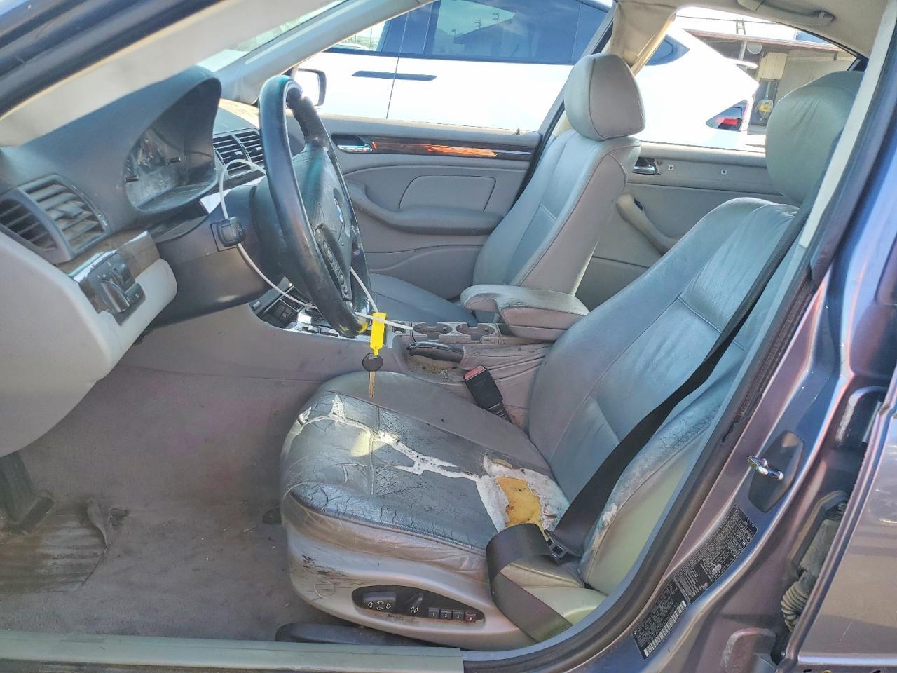 2001 BMW 325 I - Фото 7