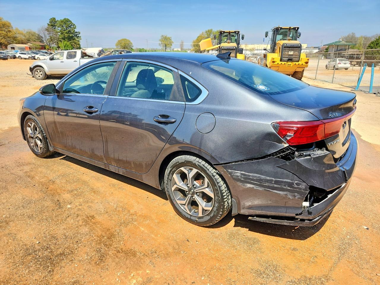 2019 Kia Forte Ex - Фото 2