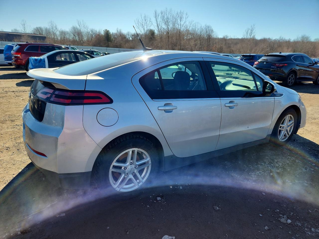 2012 Chevrolet Volt - Image 3