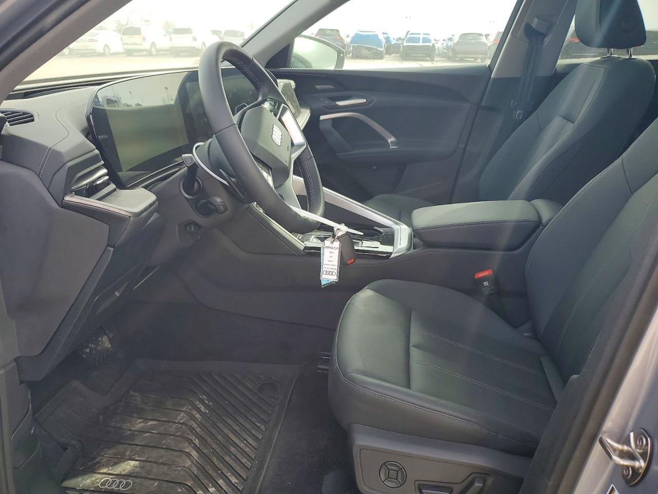 2025 Audi Q5 Premium Plus - Фото 7