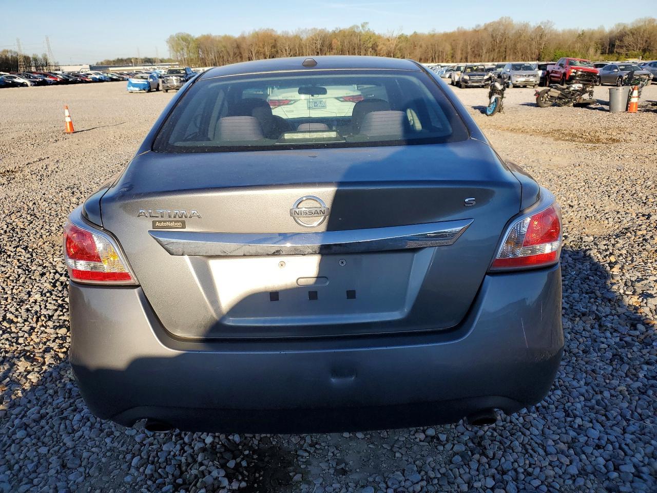 2015 Nissan Altima 2.5 S - Image 6