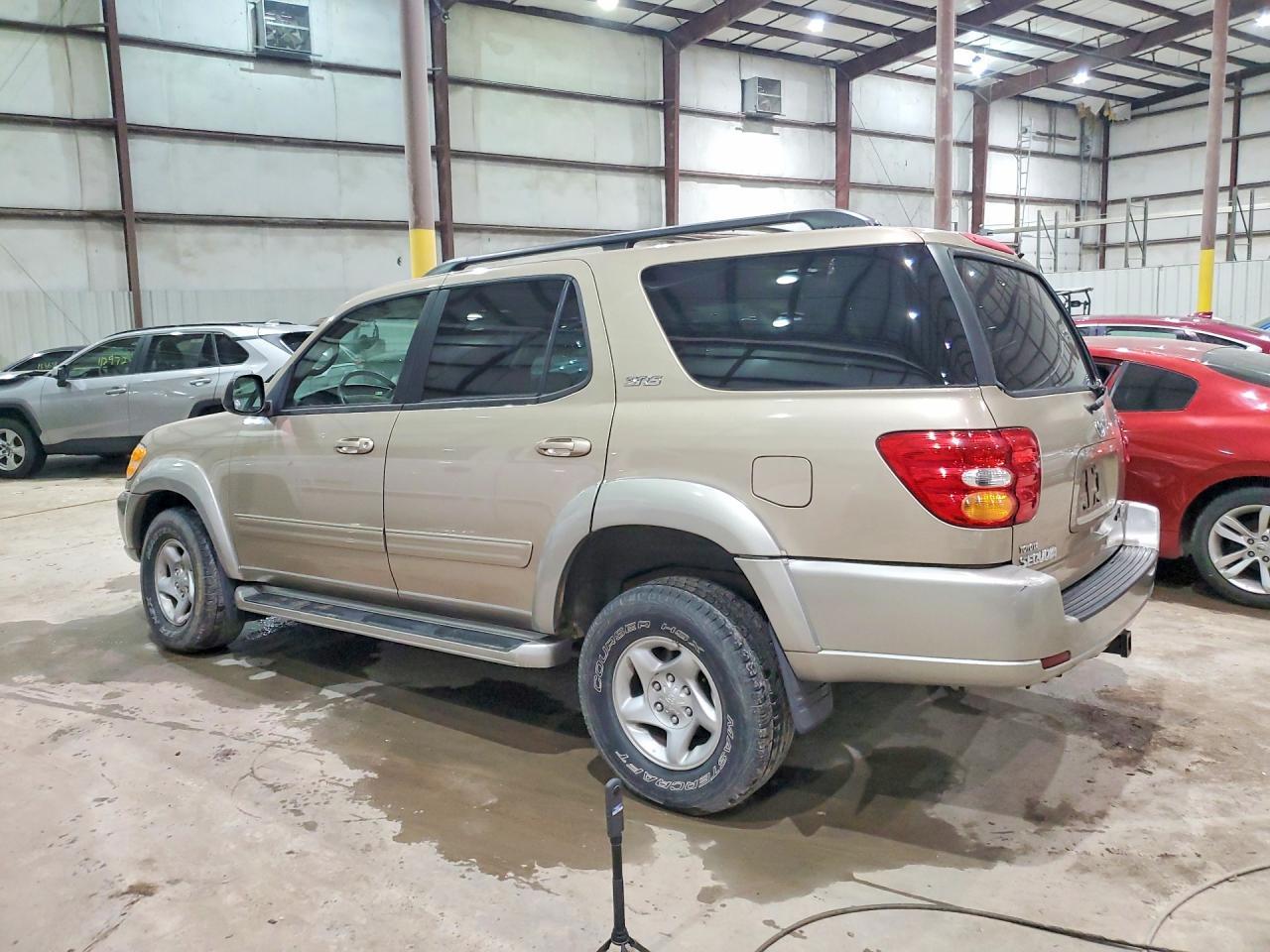 2002 Toyota Sequoia Sr5 - Image 2