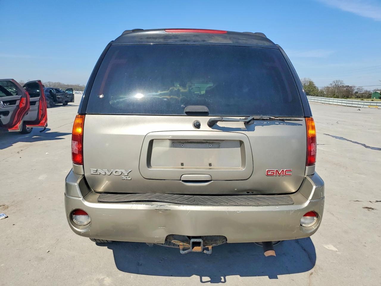 2003 GMC Envoy Xl - Фото 6