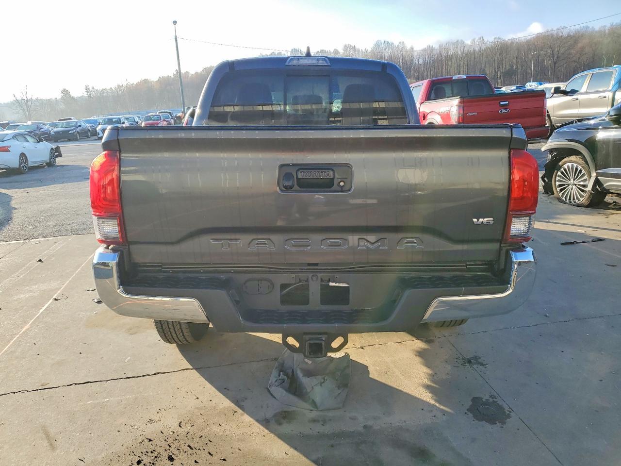 2023 Toyota Tacoma Sr5 V6 - Image 6