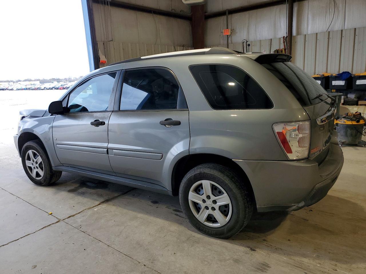2006 Chevrolet Equinox Ls - Фото 2