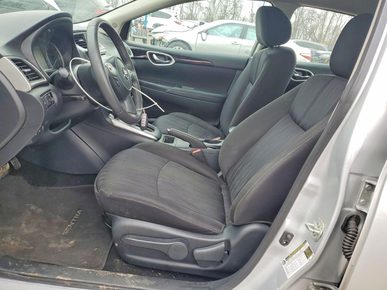 2017 Nissan Sentra Sv - Фото 7