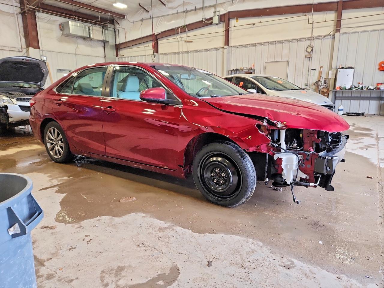 2016 Toyota Camry Xle - Фото 4