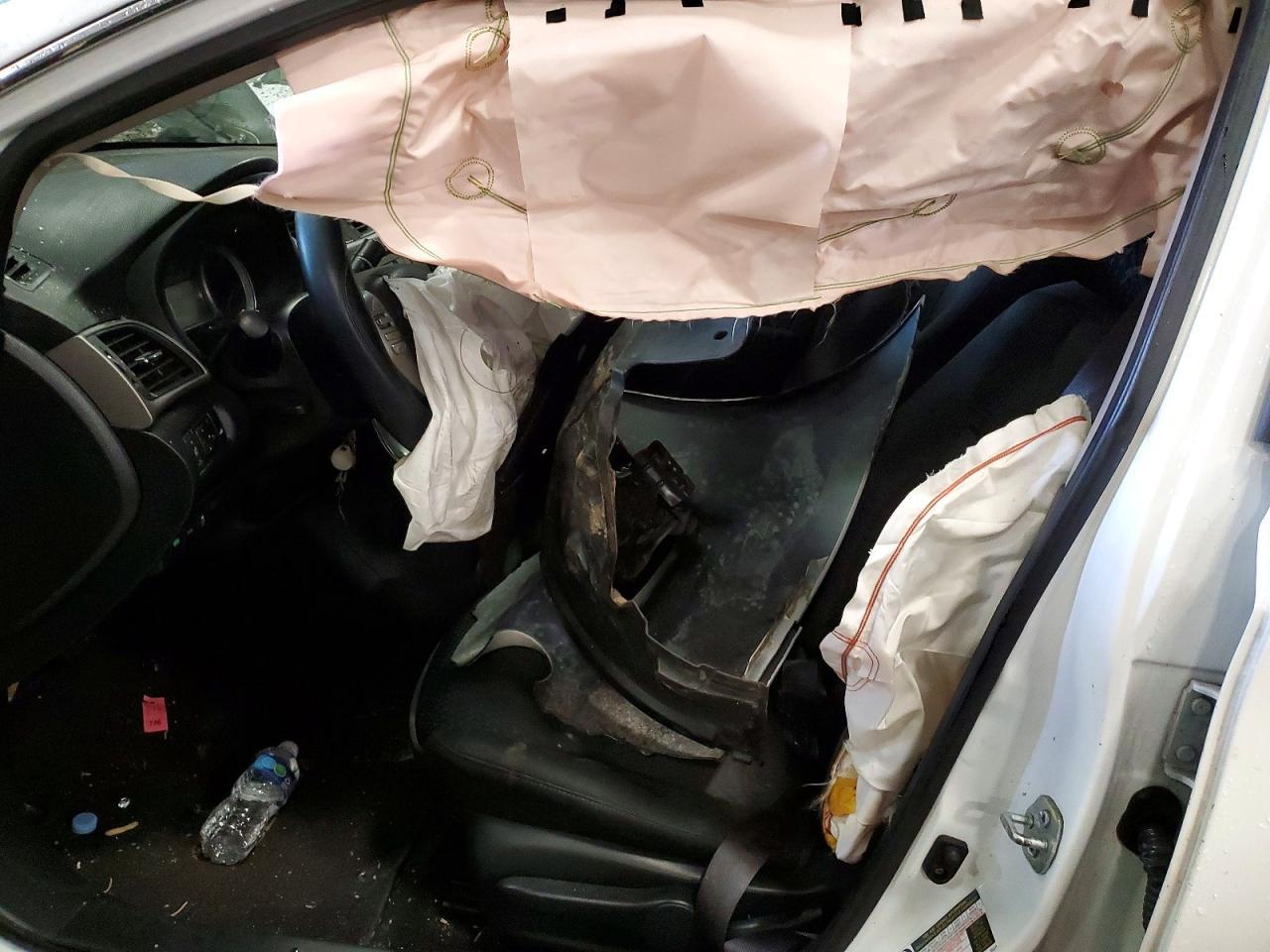 2014 Nissan Sentra Sr - Фото 7