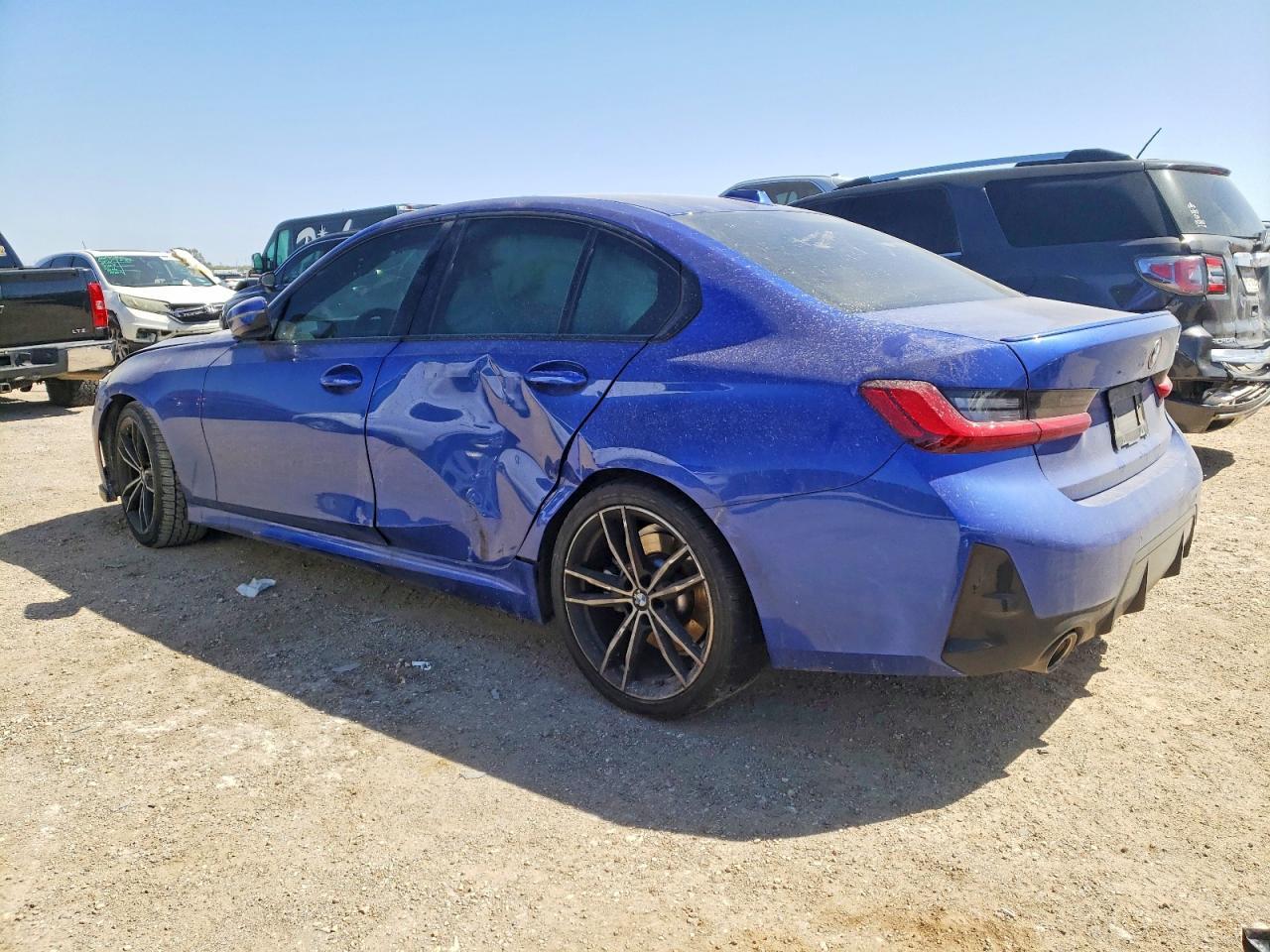 2023 BMW 330I - Image 2